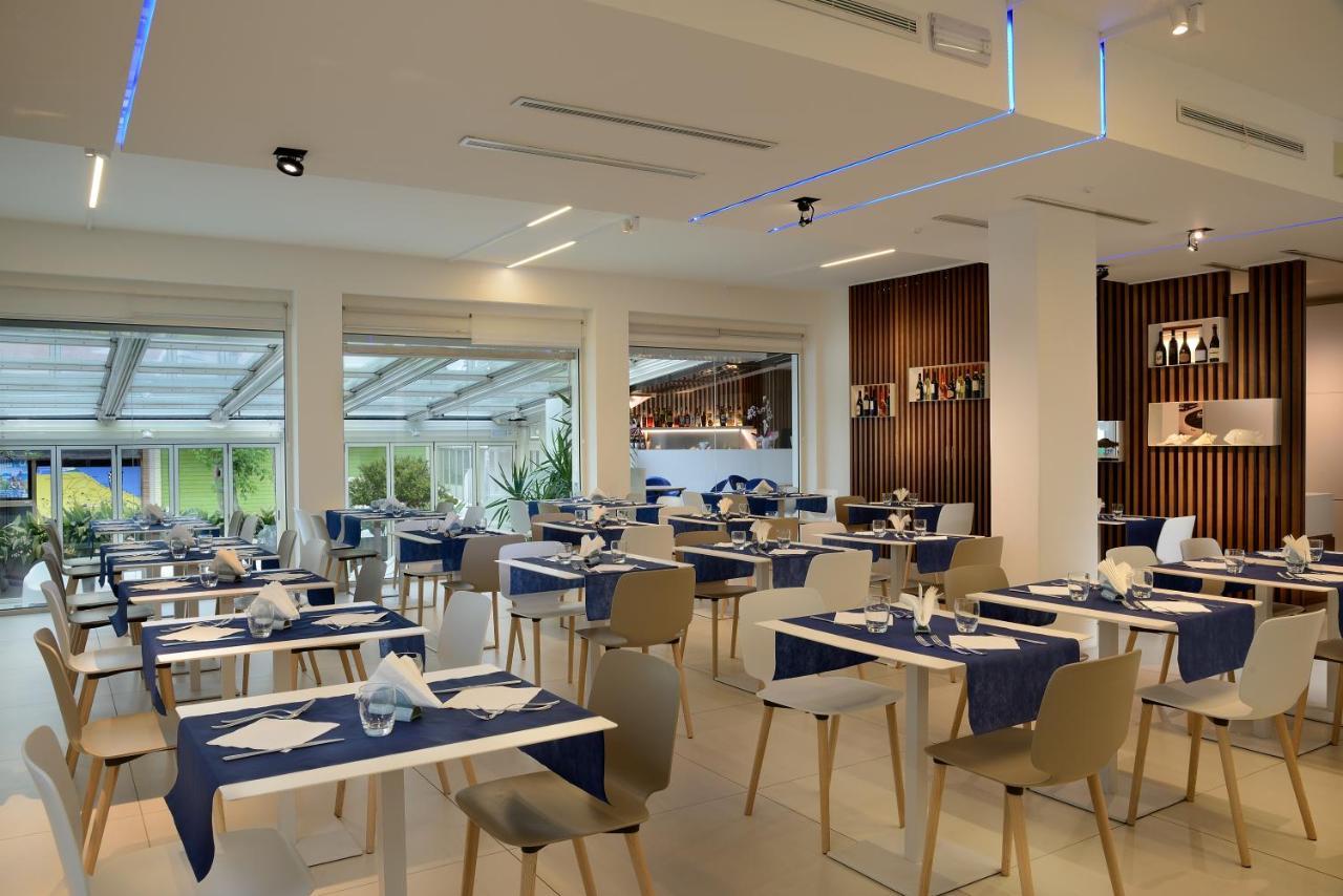 Hotel Romagna 카톨리카 외부 사진